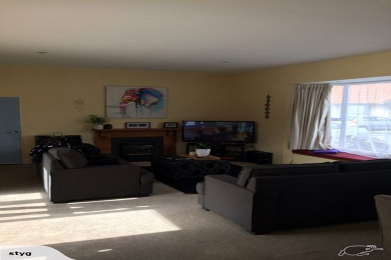 Photo of property in 20 Realm Drive, Paraparaumu, 5032