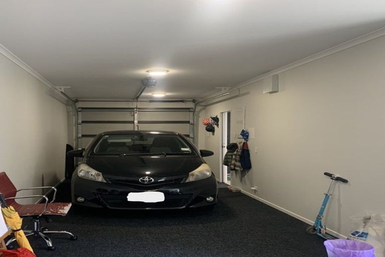 Photo of property in 9 Roundel Crescent, Whenuapai, Auckland, 0618