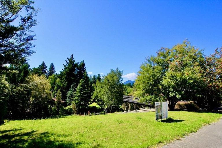 Photo of property in 63 Chalet Crescent, Hanmer Springs, 7334