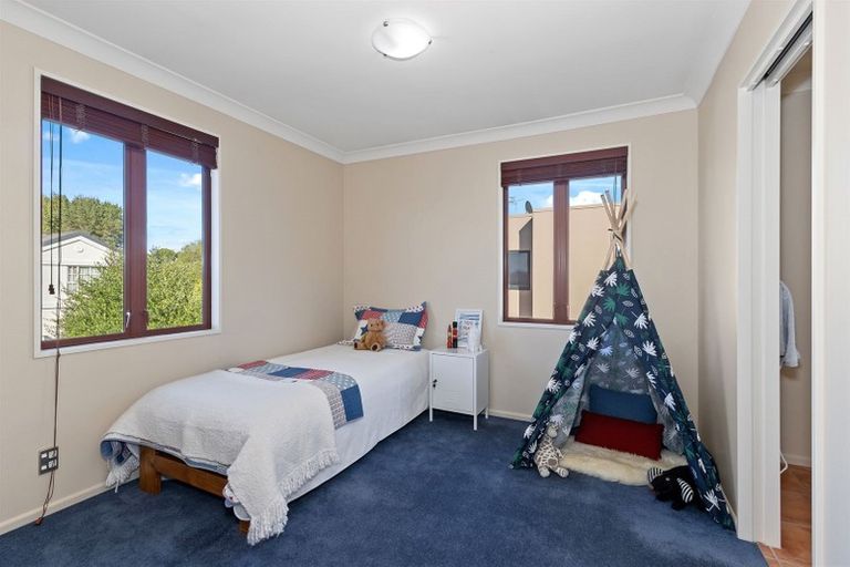 Photo of property in 3 Berisdale Place, Harewood, Christchurch, 8051