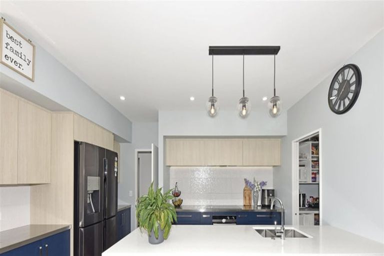 Photo of property in 5 Collier Drive, Halswell, Christchurch, 8025