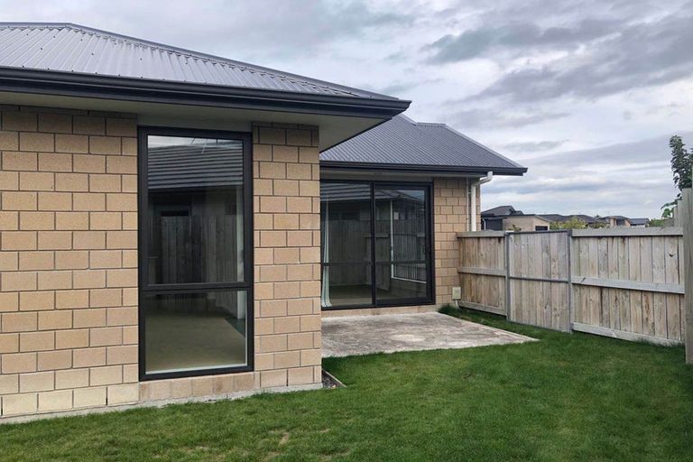 Photo of property in 46 Sirius Crescent, Rototuna North, Hamilton, 3210