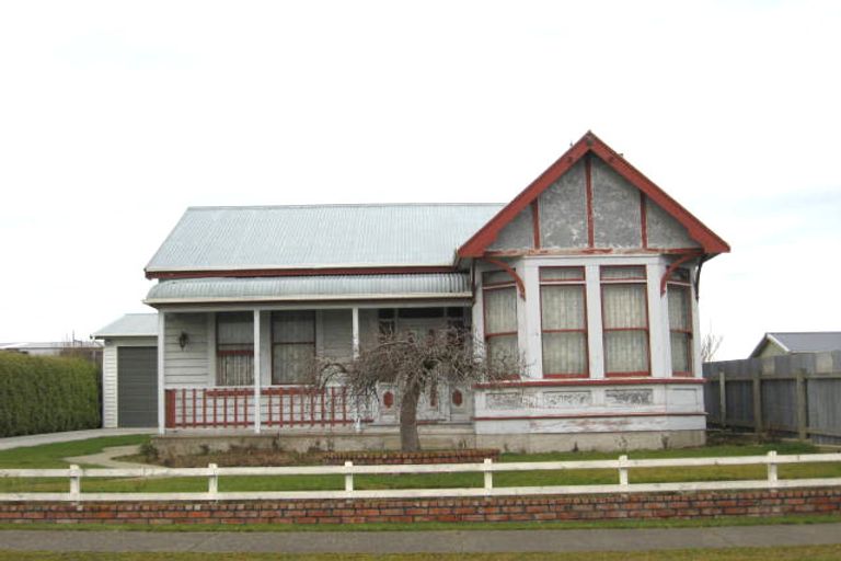 Photo of property in 11 Collingwood Street, Strathern, Invercargill, 9812