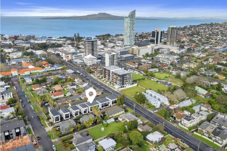 Photo of property in 6/45 Anzac Street, Takapuna, Auckland, 0622