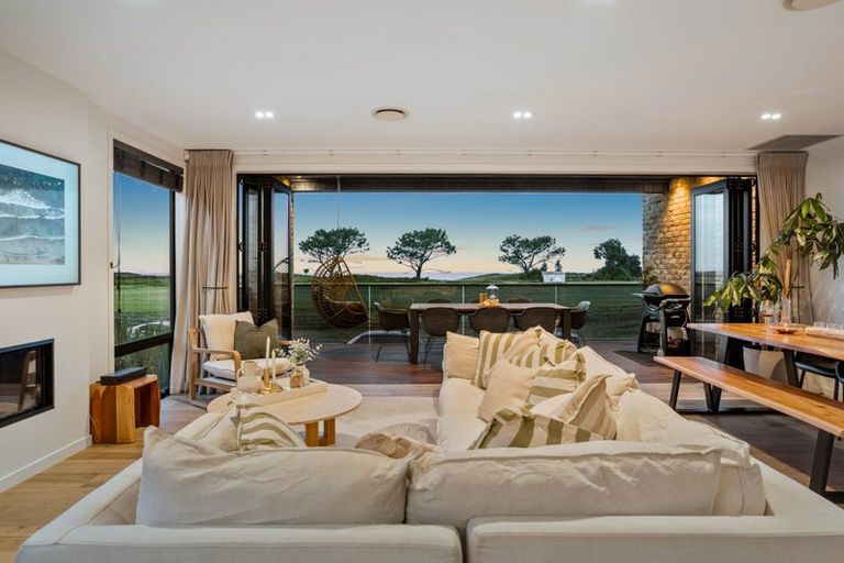 Photo of property in 5 Haneanea Way, Papamoa Beach, Papamoa, 3118