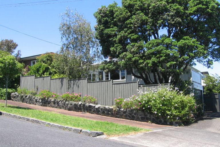 Photo of property in 26a Grand View Road, Remuera, Auckland, 1050