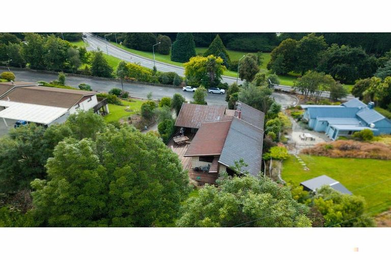 Photo of property in 16 Coulter Place, Geraldine, 7930