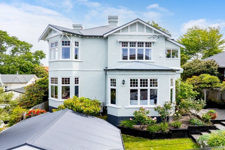 Photo of property in 5 Merlin Street, Roslyn, Dunedin, 9010