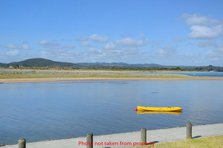 Photo of property in 2045 Ngunguru Road, Ngunguru, Whangarei, 0173