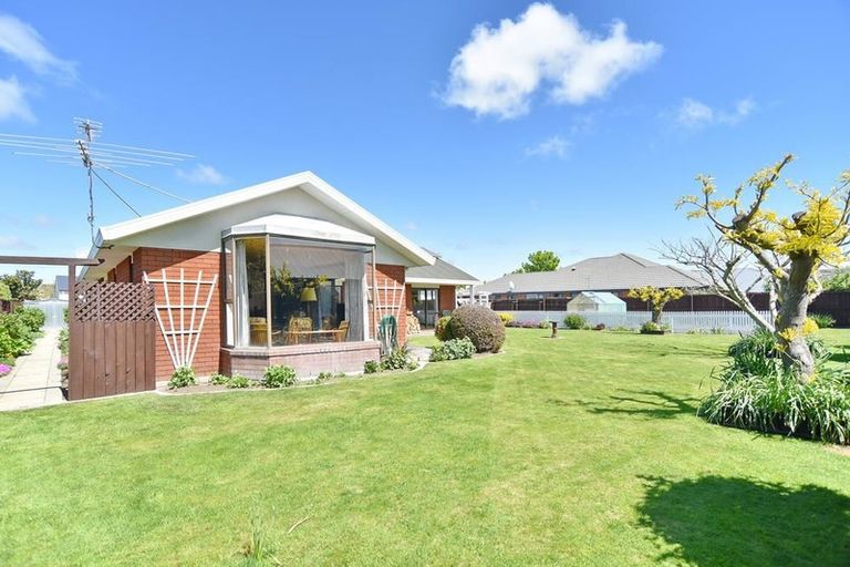 Photo of property in 15 Chartwell Close, Rangiora, 7400