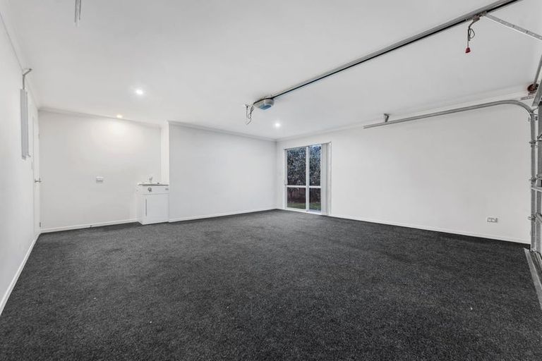 Photo of property in 129 Hillpark Drive, Pokeno, 2402