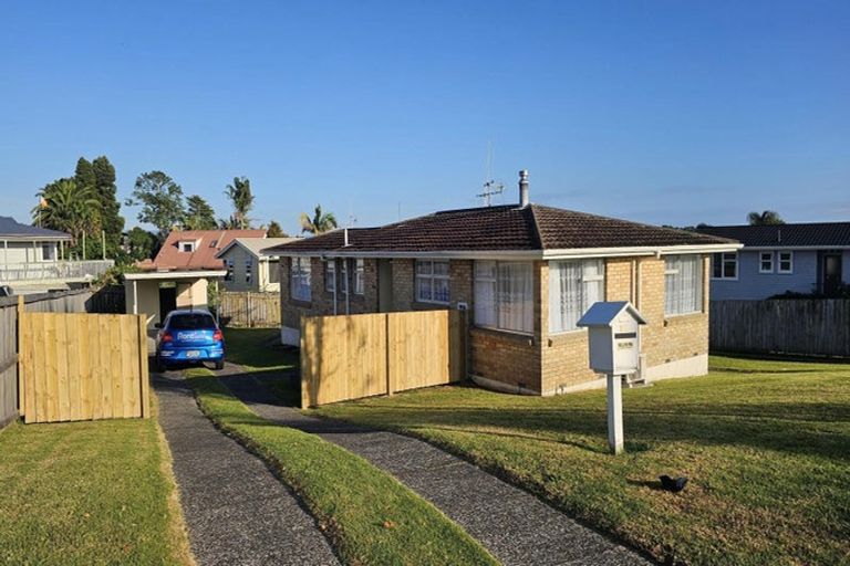 Photo of property in 12 Rangataua Street, Welcome Bay, Tauranga, 3112