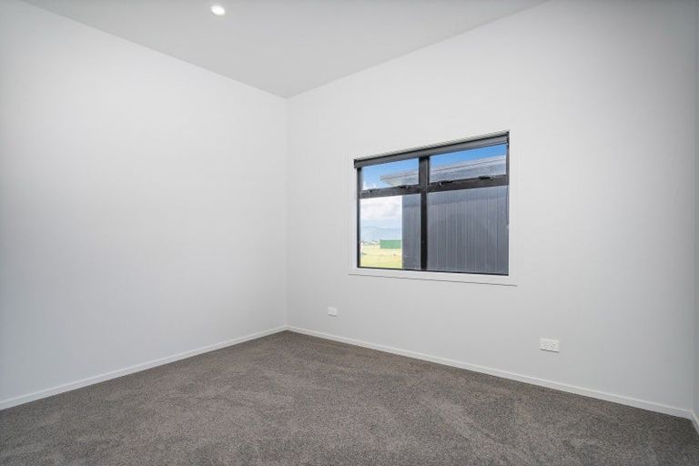 Photo of property in 5 Riria Way, Matarangi, 3592