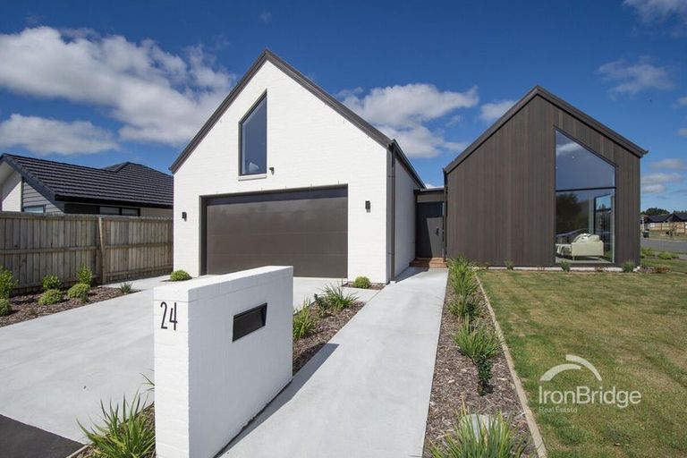 Photo of property in 24 Glovers Road, Halswell, Christchurch, 8025