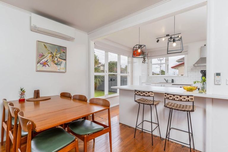 Photo of property in 61 Dimock Street, Titahi Bay, Porirua, 5022