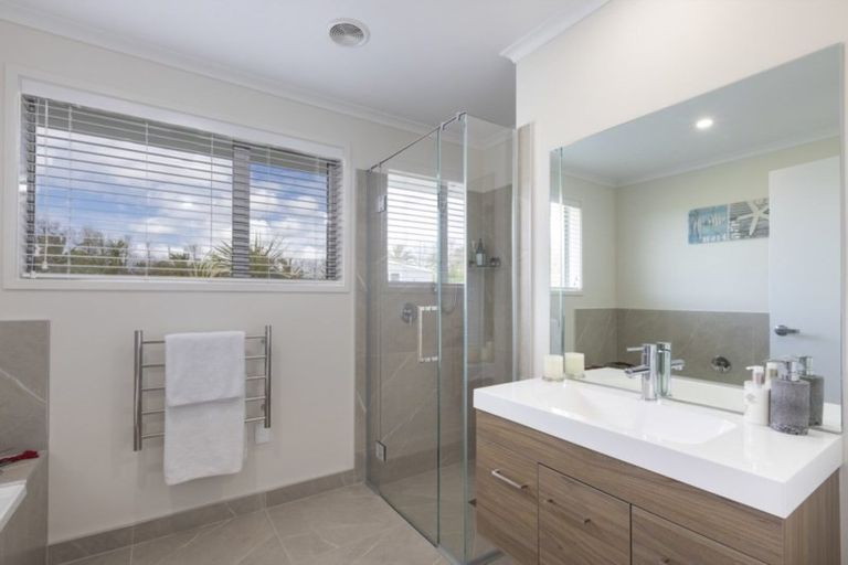 Photo of property in 132 Mangawhai Heads Road, Mangawhai Heads, Kaiwaka, 0573