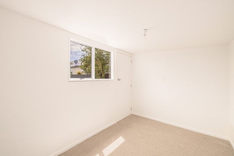 Photo of property in 17 Manning Place, Woolston, Christchurch, 8023