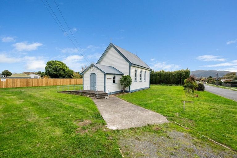 Photo of property in 1 Clyde Street, Renwick, 7204