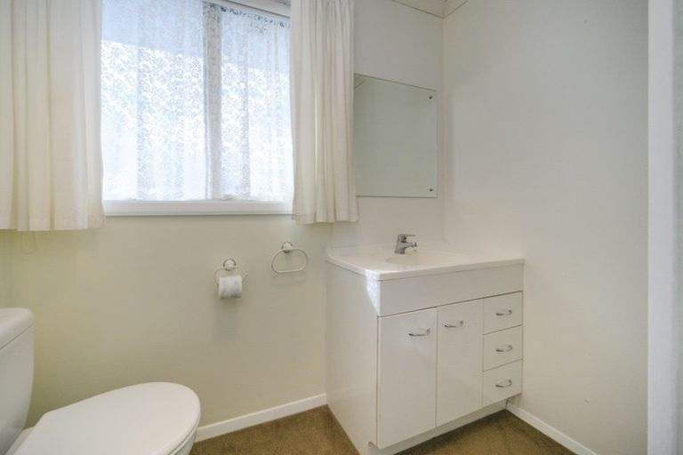 Photo of property in 2 Belmont Place, Terrace End, Palmerston North, 4410