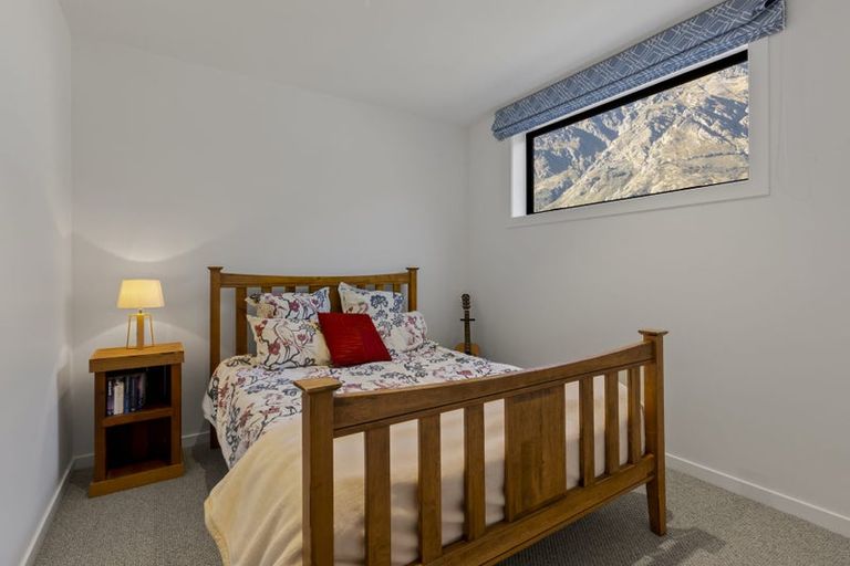 Photo of property in 67 Spur Ridge Rise, Jacks Point, 9371