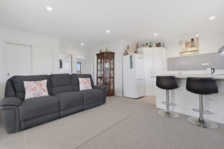 Photo of property in 32 Arrow Close, Papamoa, 3118