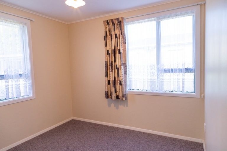 Photo of property in 17 Runuku Grove, Turangi, 3334