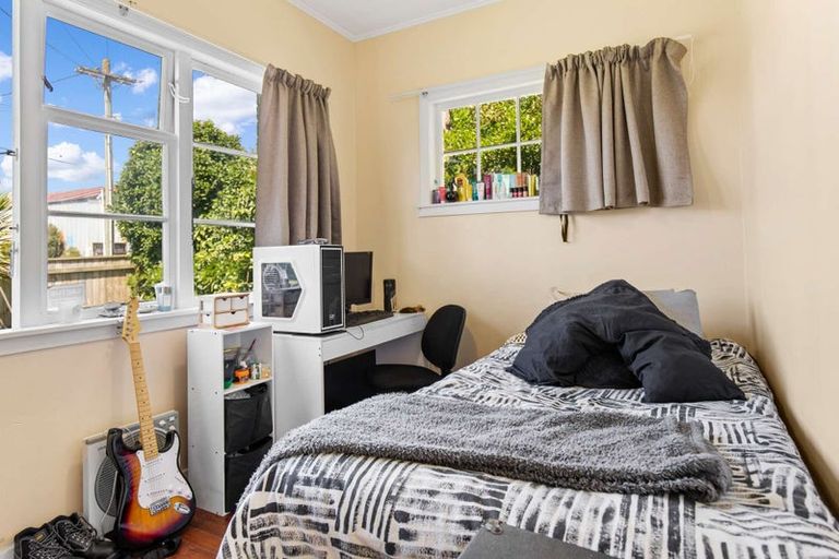 Photo of property in 28 Bidois Road, Fairy Springs, Rotorua, 3015