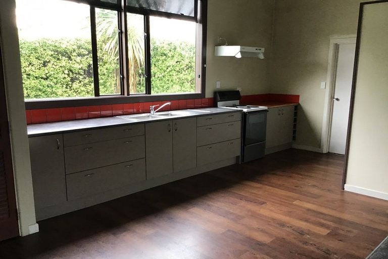 Photo of property in 14 Leask Street, Omakau, 9376