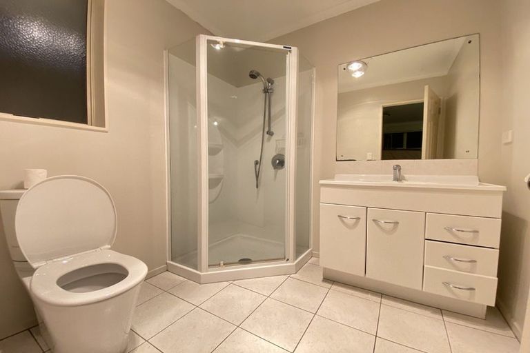 Photo of property in 10 San Bernadino Drive, Henderson, Auckland, 0612