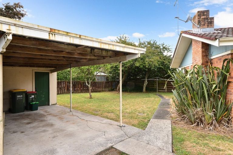 Photo of property in 74 Bremworth Avenue, Dinsdale, Hamilton, 3204