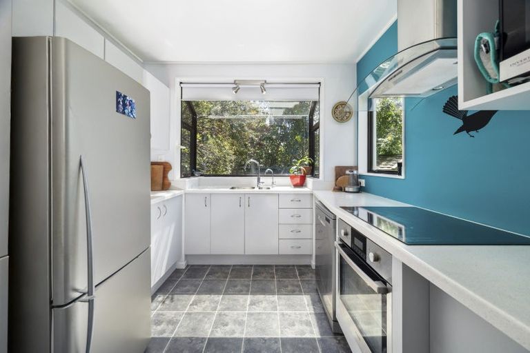 Photo of property in 39b Aquarius Drive, Kawaha Point, Rotorua, 3010