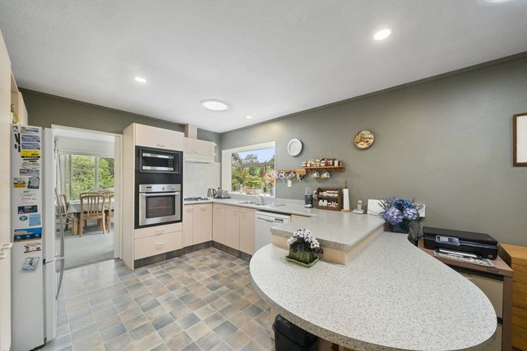 Photo of property in 35 Wood Leigh, Paraparaumu Beach, Paraparaumu, 5032