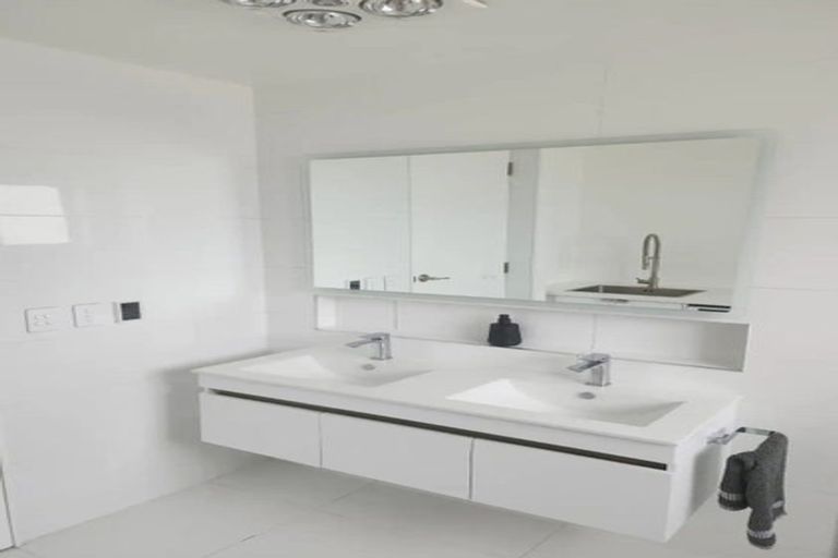 Photo of property in 82 Koputara Road, Himatangi Beach, Foxton, 4891