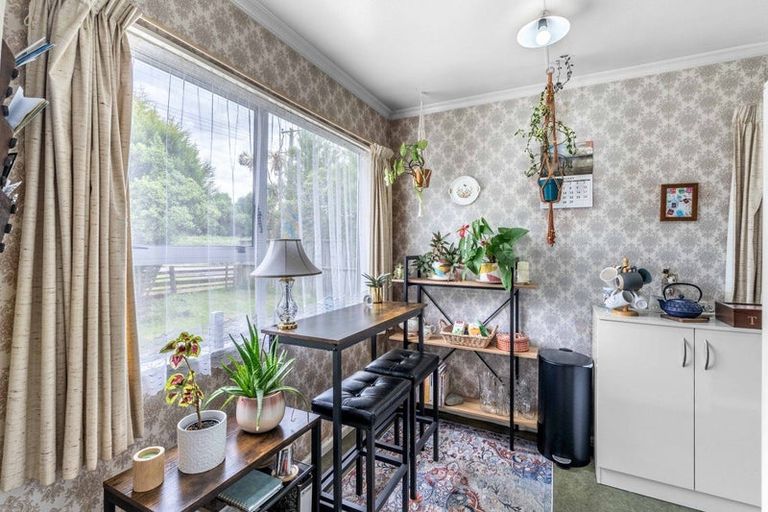 Photo of property in 7 Watt Road, Otatara, Invercargill, 9879