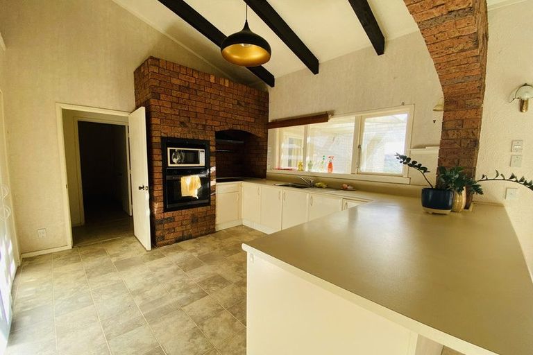 Photo of property in 95a Ostrich Farm Road, Pukekohe, 2676