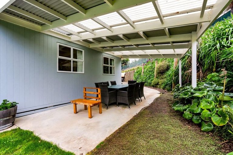 Photo of property in 8 Tainui Street, Mokau, 4376