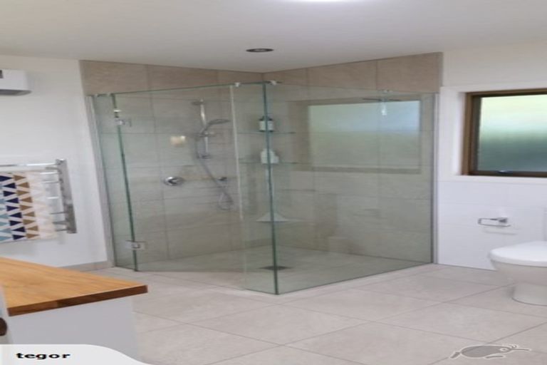 Photo of property in 47 Seddon Street, Waikanae, 5036