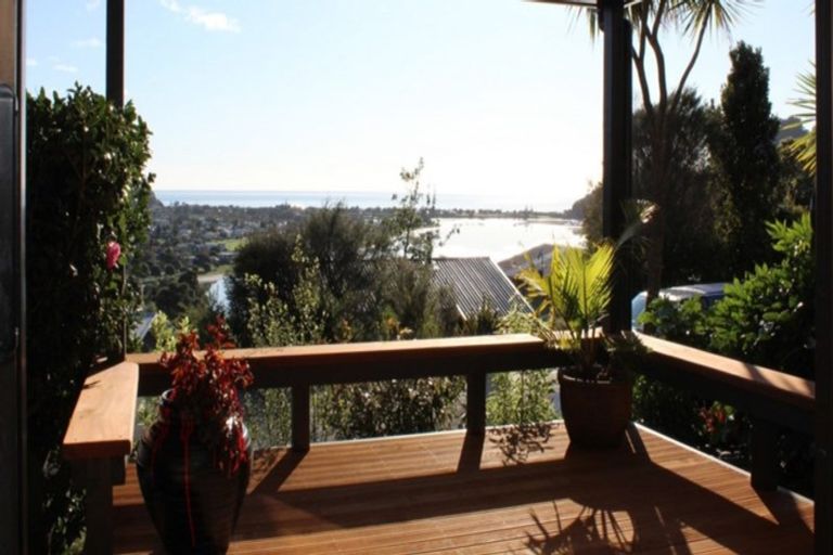 Photo of property in 3 Pine Grove, Tairua, 3508