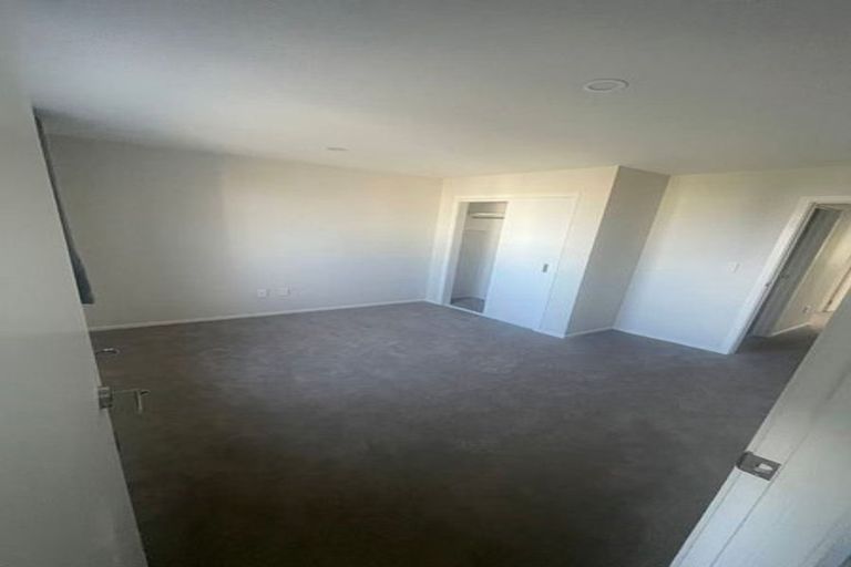 Photo of property in 3 Lemon Tree Lane, Flat Bush, Auckland, 2019