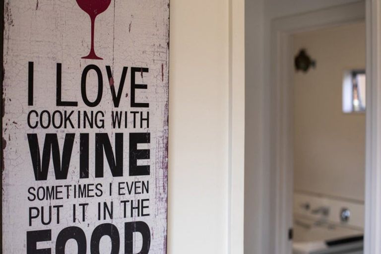 Photo of property in 18 Seabreeze Way, Raglan, 3225