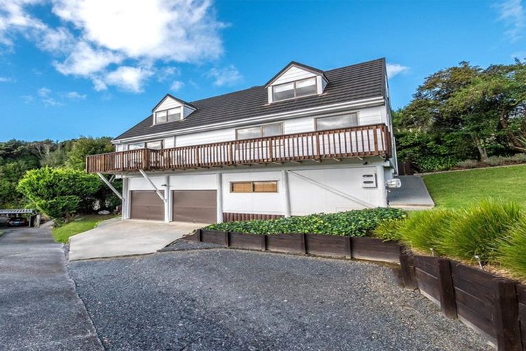 Photo of property in 6 Puketiro Place, Paihia, 0200