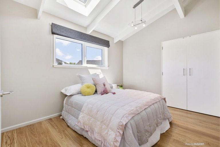 Photo of property in 1 Tamahine Street, Maupuia, Wellington, 6022