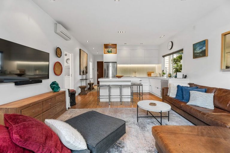 Photo of property in 26 Georgina Street, Freemans Bay, Auckland, 1011