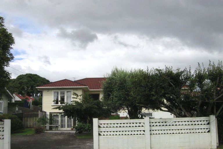 Photo of property in 12 Baldwin Avenue, Mount Albert, Auckland, 1025