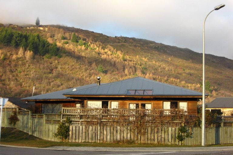 Photo of property in 79 Centennial Avenue, Arrowtown, 9302