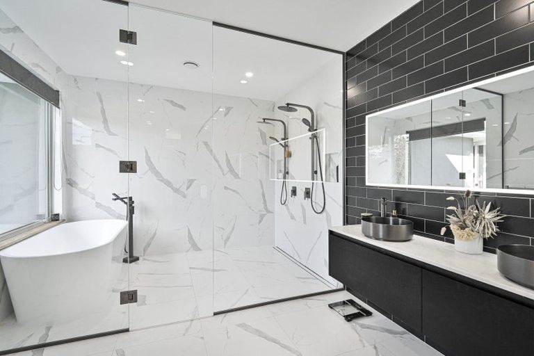 Photo of property in 18 Blackwood Lane, Maraekakaho, 4171