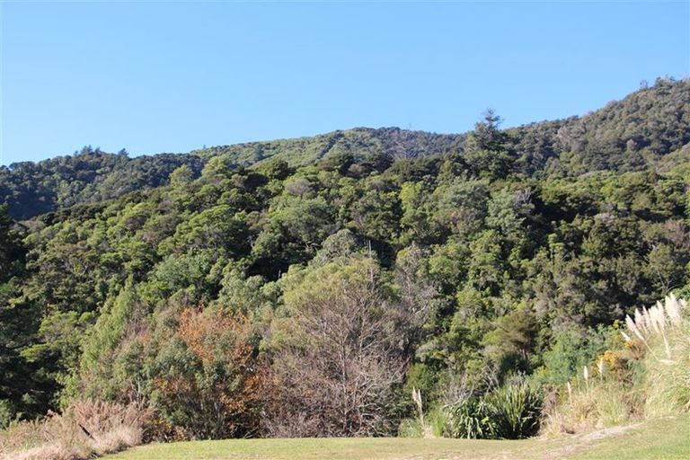 Photo of property in 20 Russell Street, Picton, 7220