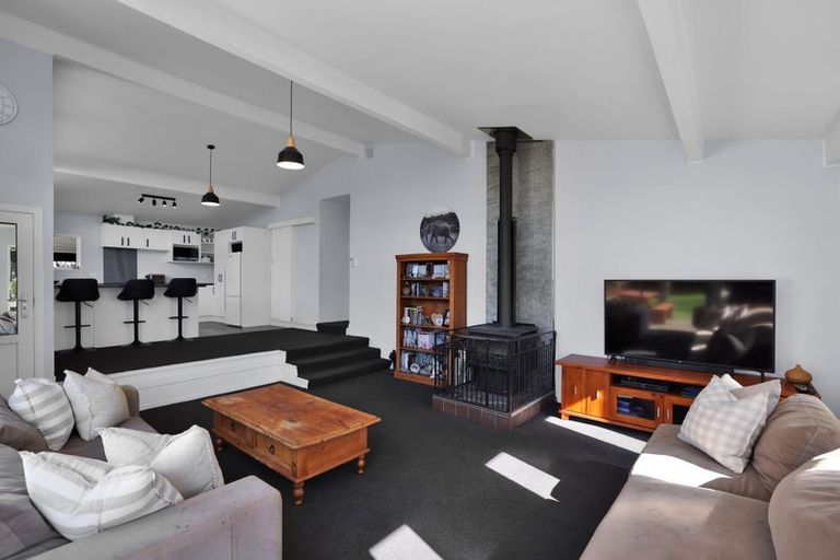 Photo of property in 2 Grahams Road, Tinwald, Ashburton, 7700