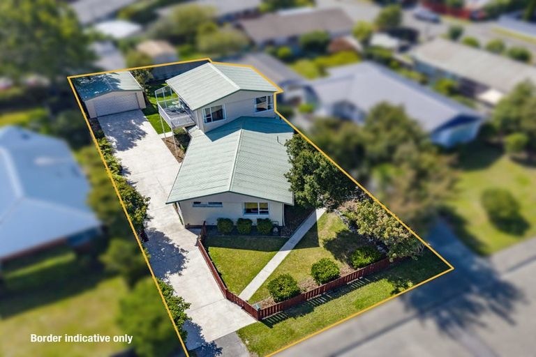 Photo of property in 6 Birdling Place, Halswell, Christchurch, 8025