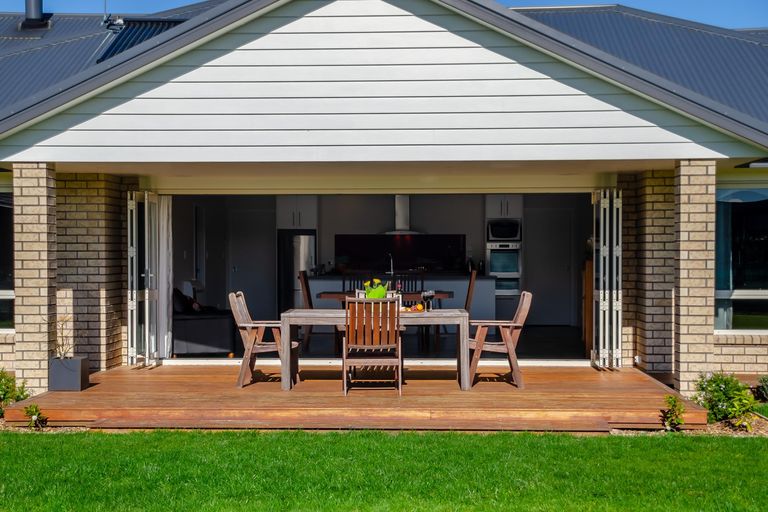 Photo of property in 1 Mill Grove, Carterton, 5713